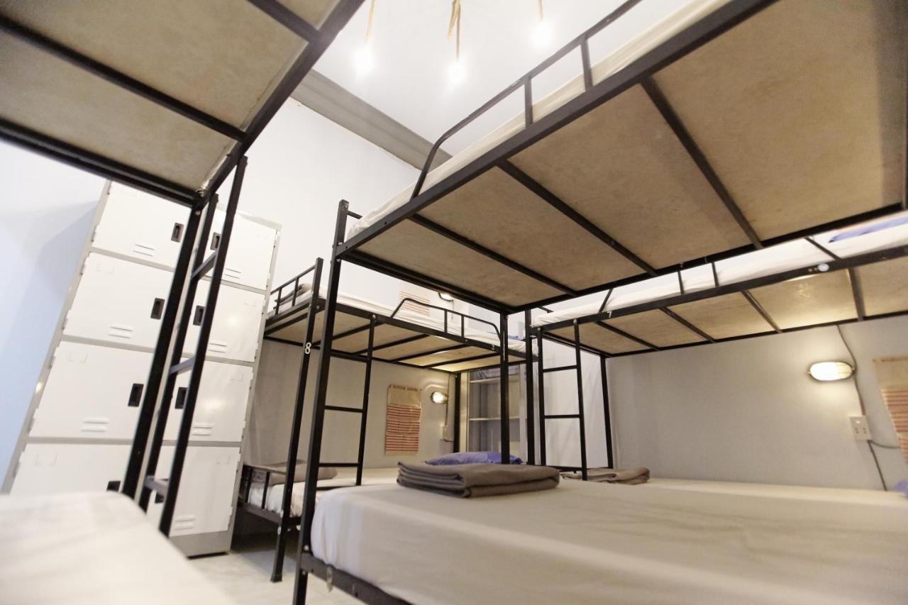 Dream Station - Saigon Hostel Хошимин Екстериор снимка