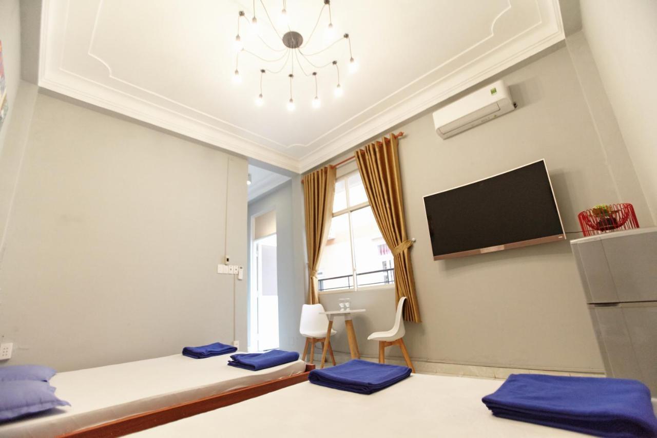 Dream Station - Saigon Hostel Хошимин Екстериор снимка