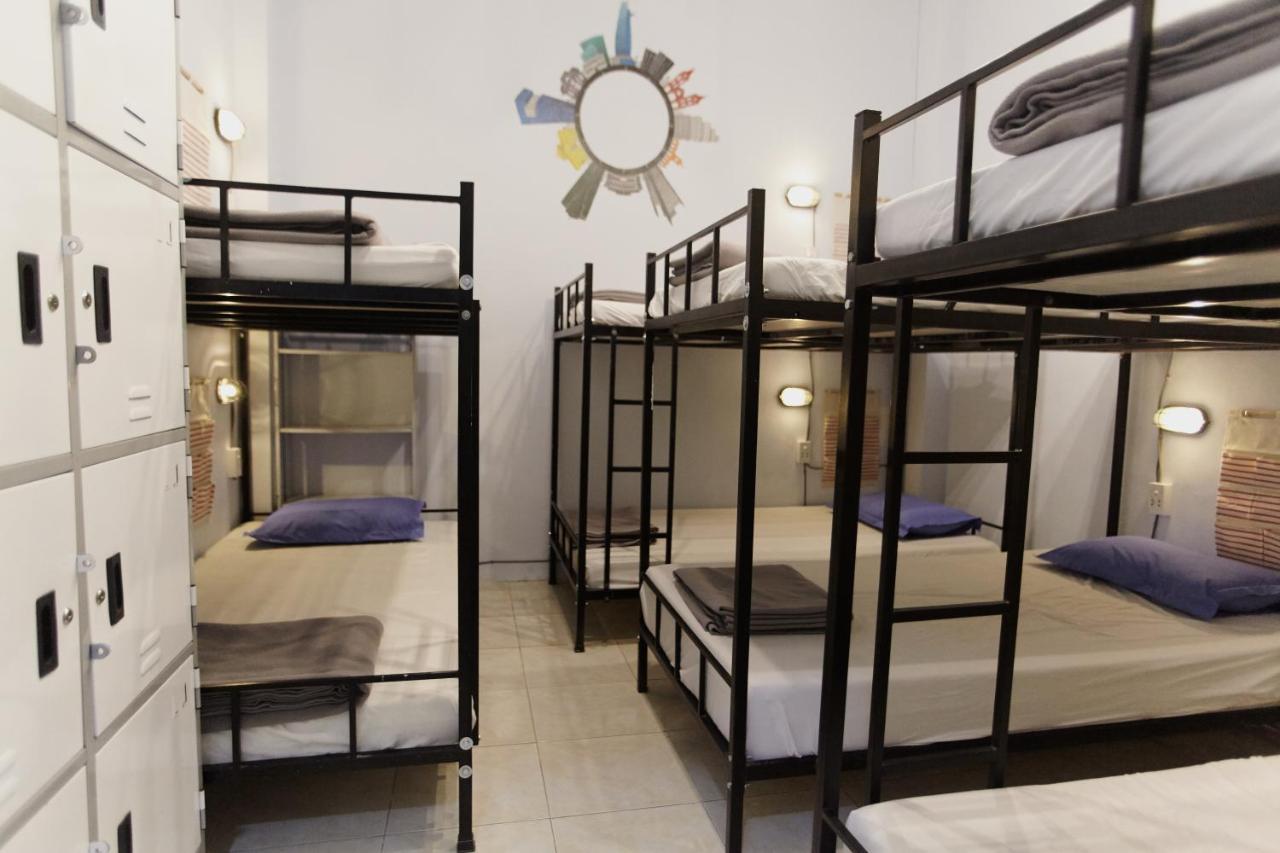 Dream Station - Saigon Hostel Хошимин Екстериор снимка